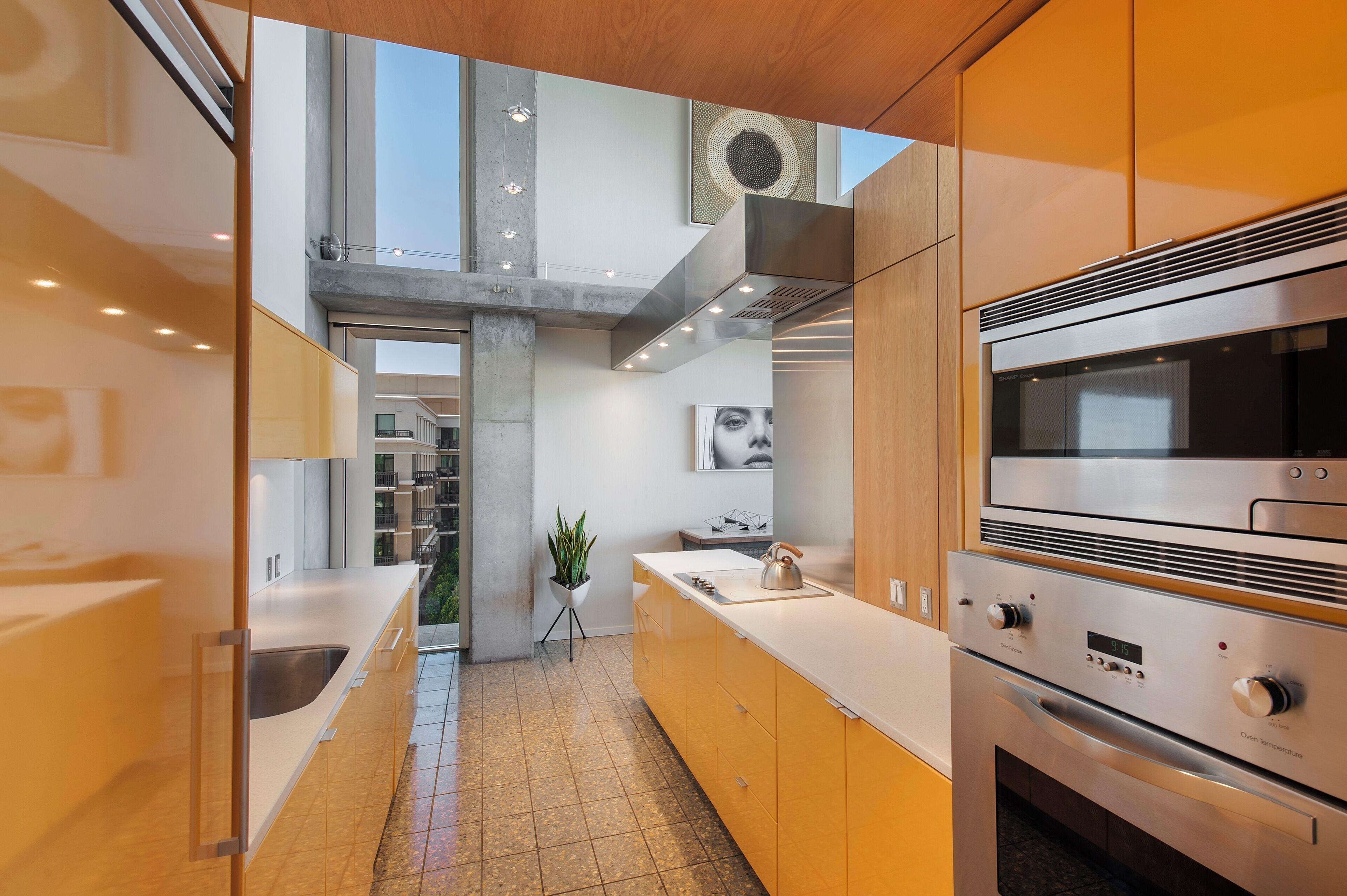 presidential suite (loft) | 1 bedroom, premium bedding, pillow-top beds, minibar