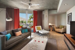 Suíte, 1 cama King (Loft) | 1 quarto, roupas de cama premium, camas com colchões pillow-top