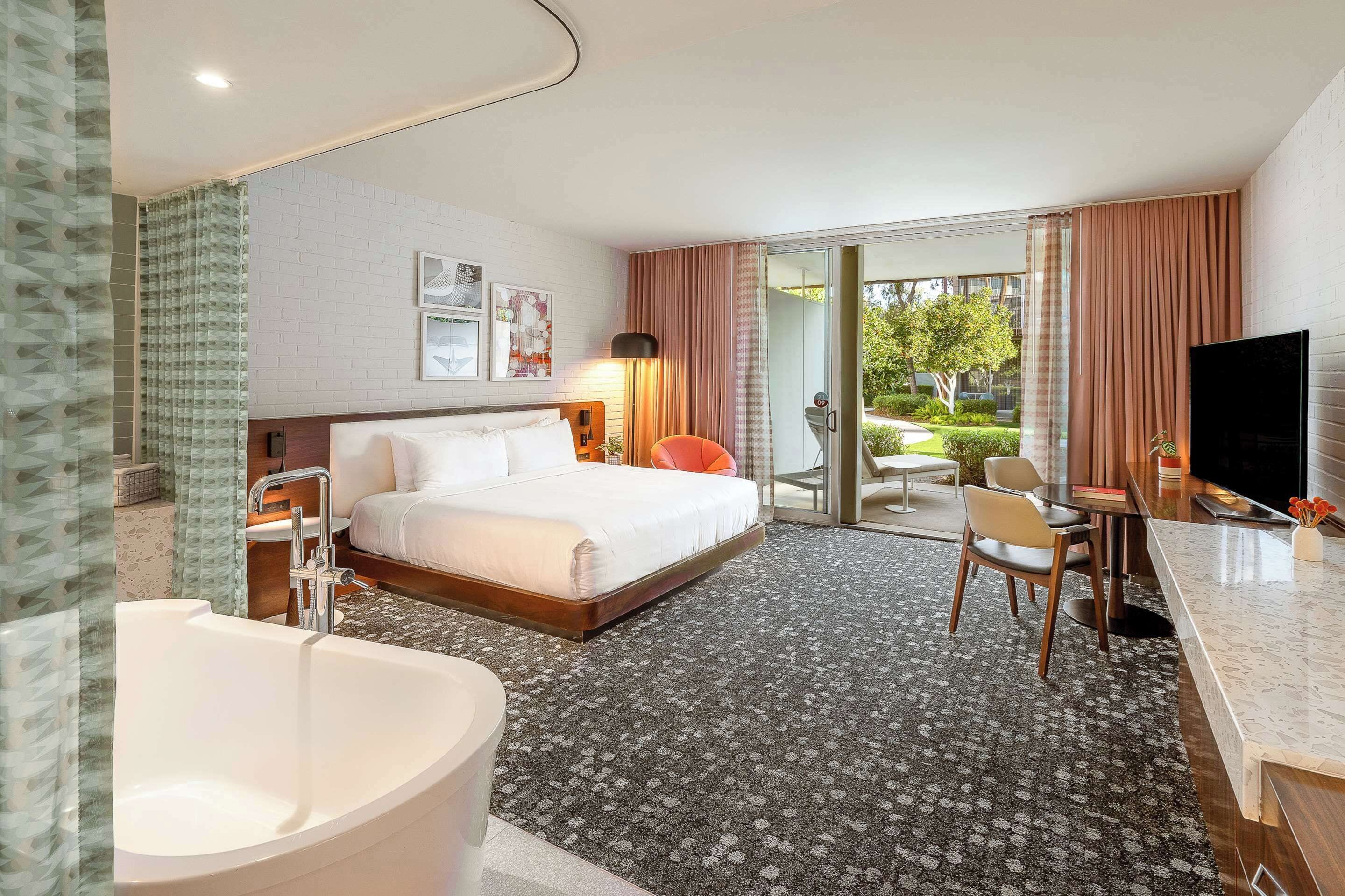 Estúdio, 1 cama King | 1 quarto, roupas de cama premium, camas com colchões pillow-top