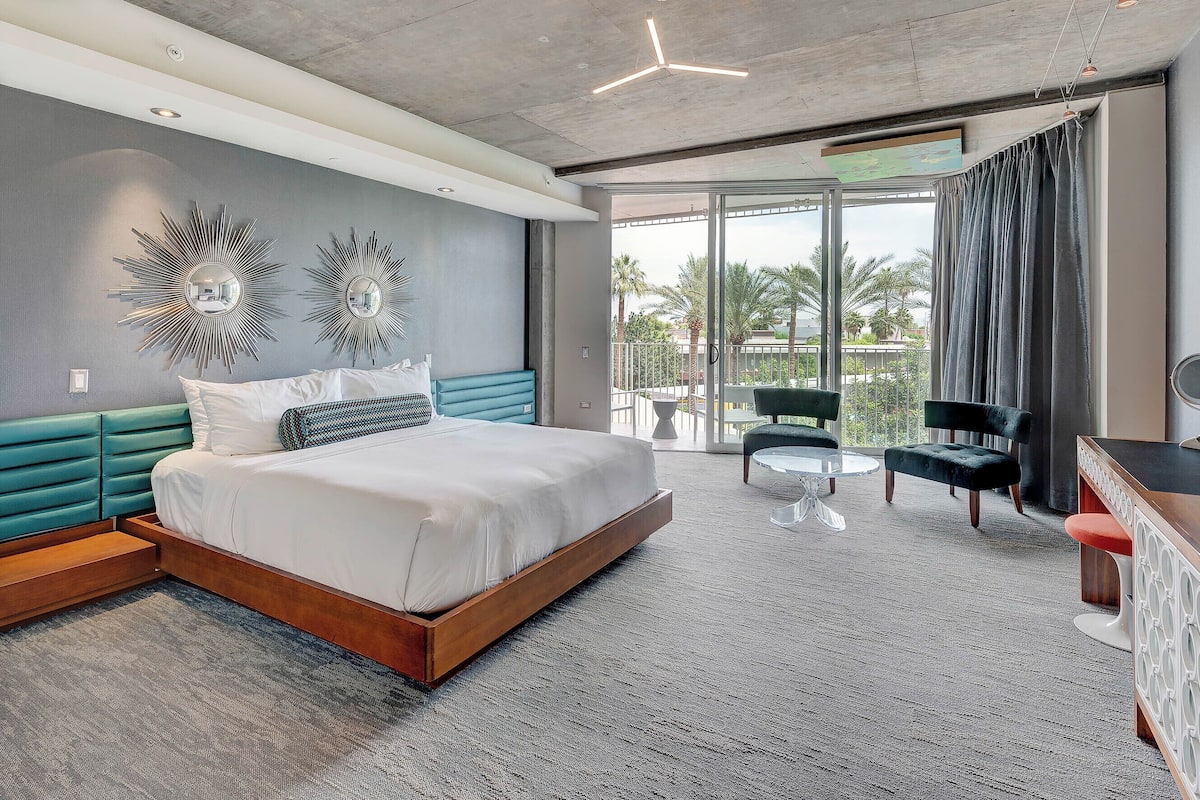 Signature-Zimmer, 1 King-Bett, Turm