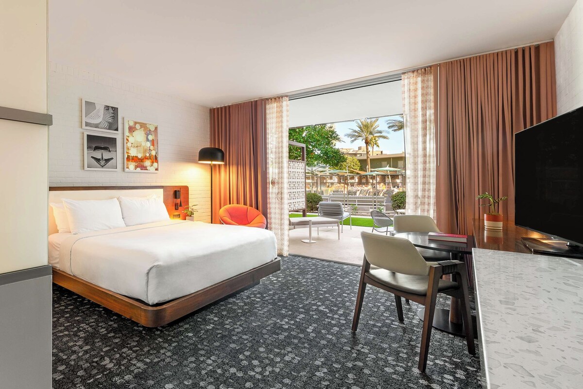 Room, 1 King Bed