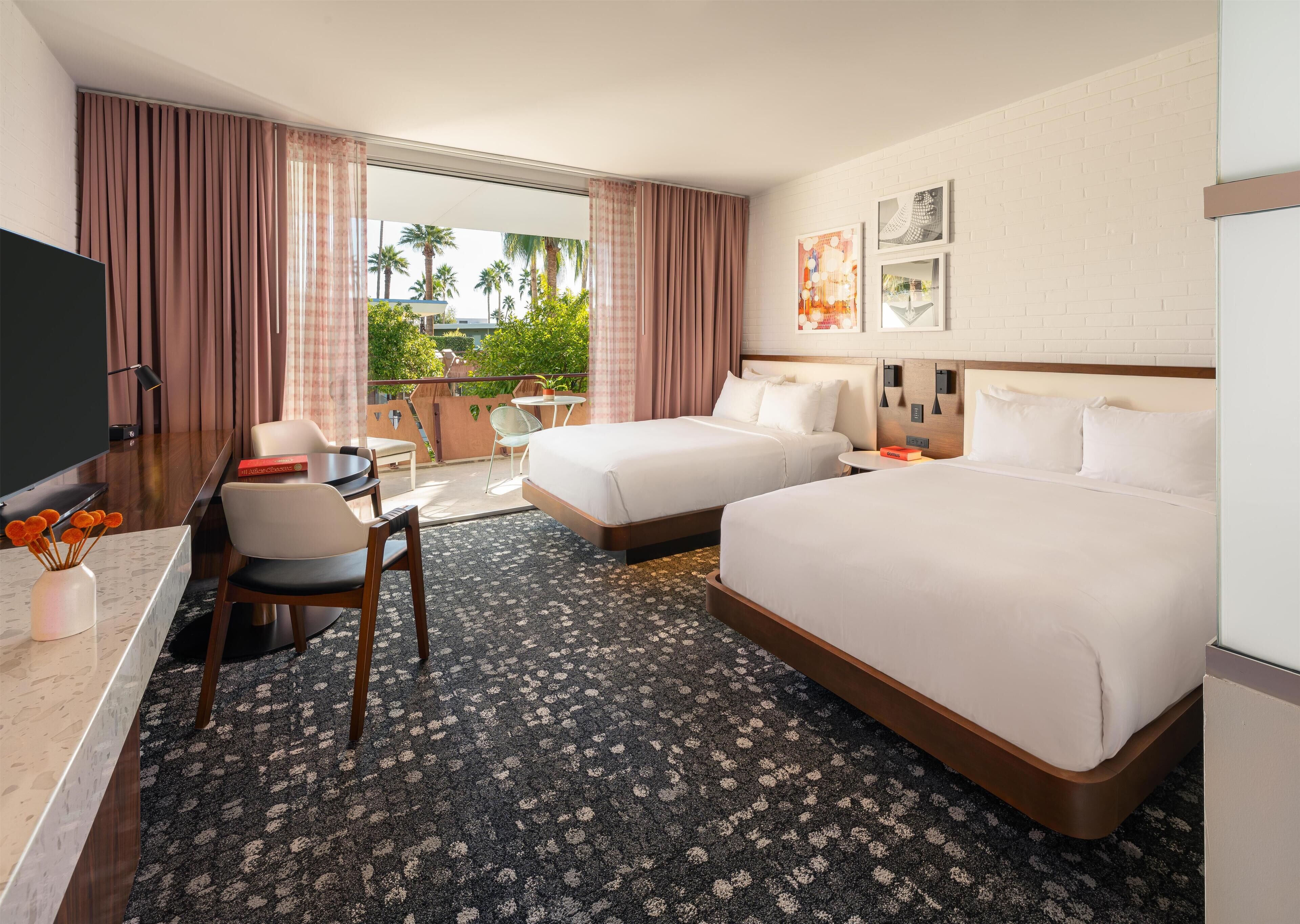 Habitación doble, vistas a la piscina | 1 dormitorio y ropa de cama de alta calidad