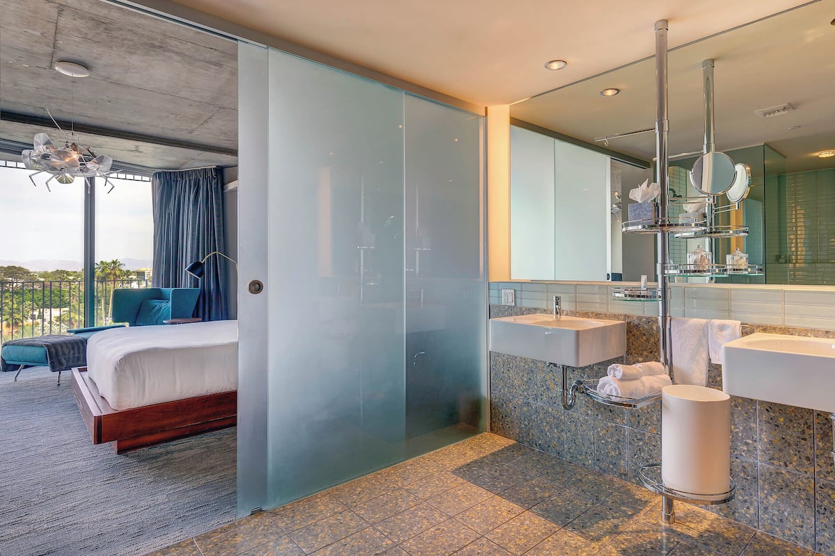 Signature-Suite, 1 King-Bett, Turm