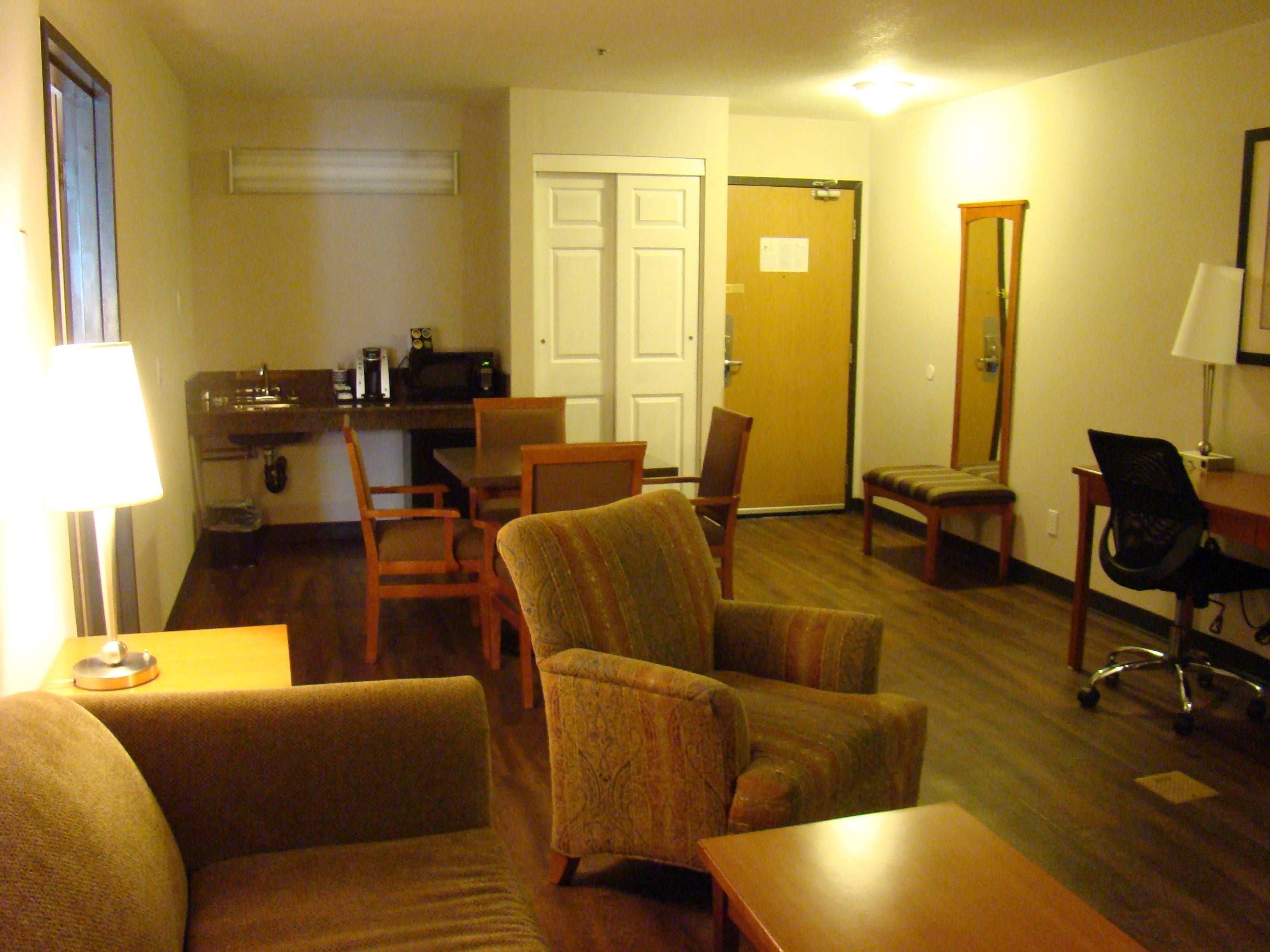 37-inch lcd tv with cable channels, tv