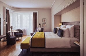 Junior suite | Een kluis op de kamer, verduisterende gordijnen
