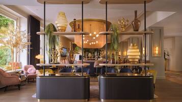 Bar (in der Unterkunft)