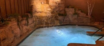 Wasserbahn Waterpark Smock Hotel & Resort