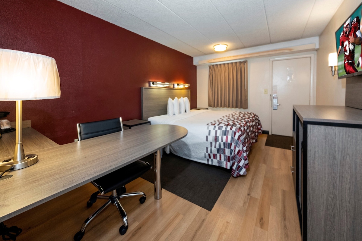 Desk, blackout drapes, cribs (free), rollaway beds (surcharge)