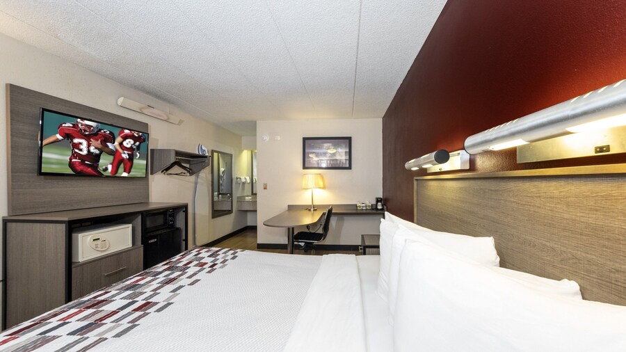 Red Roof Inn Edison