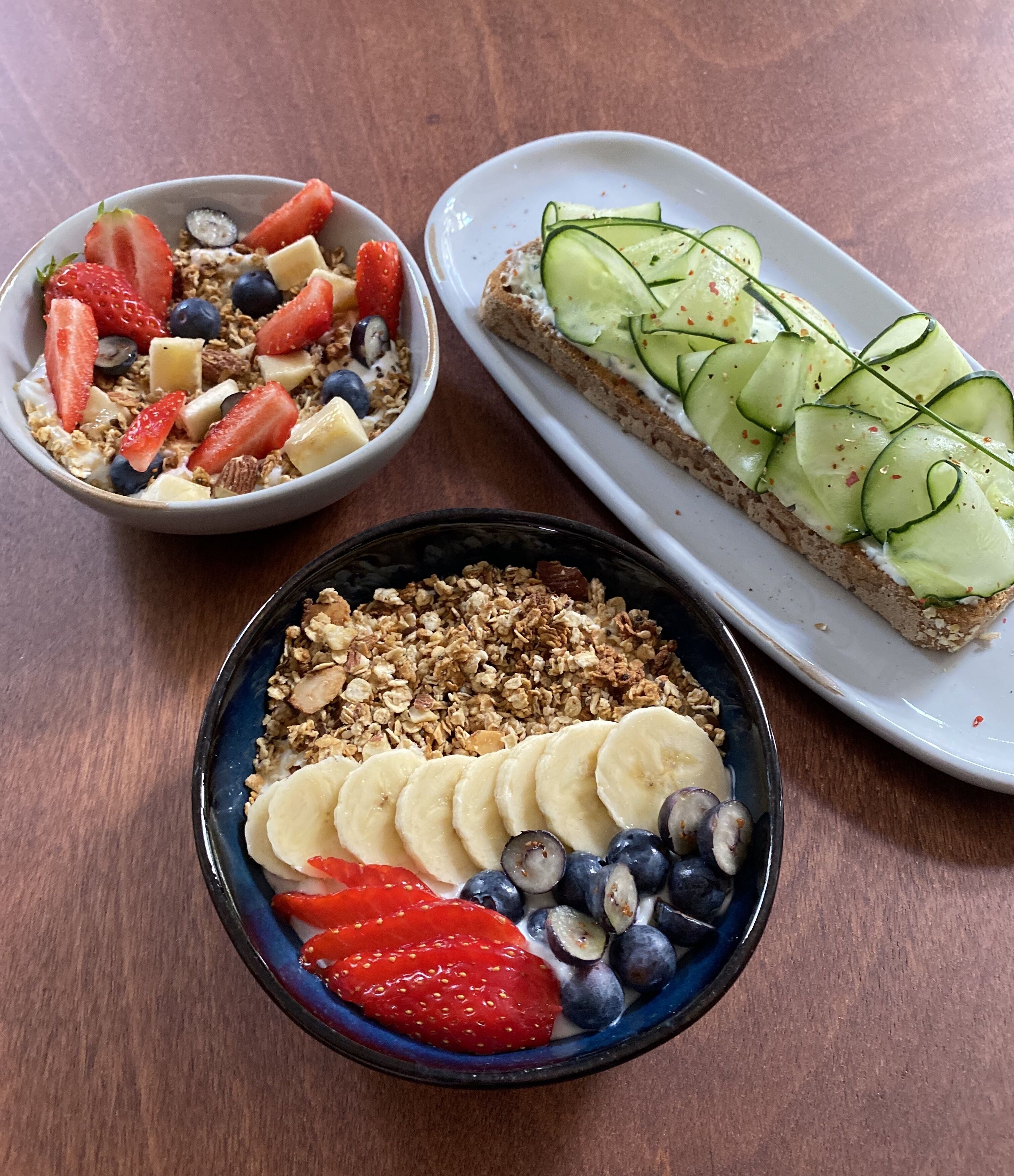 daily full breakfast (eur 20 per person)