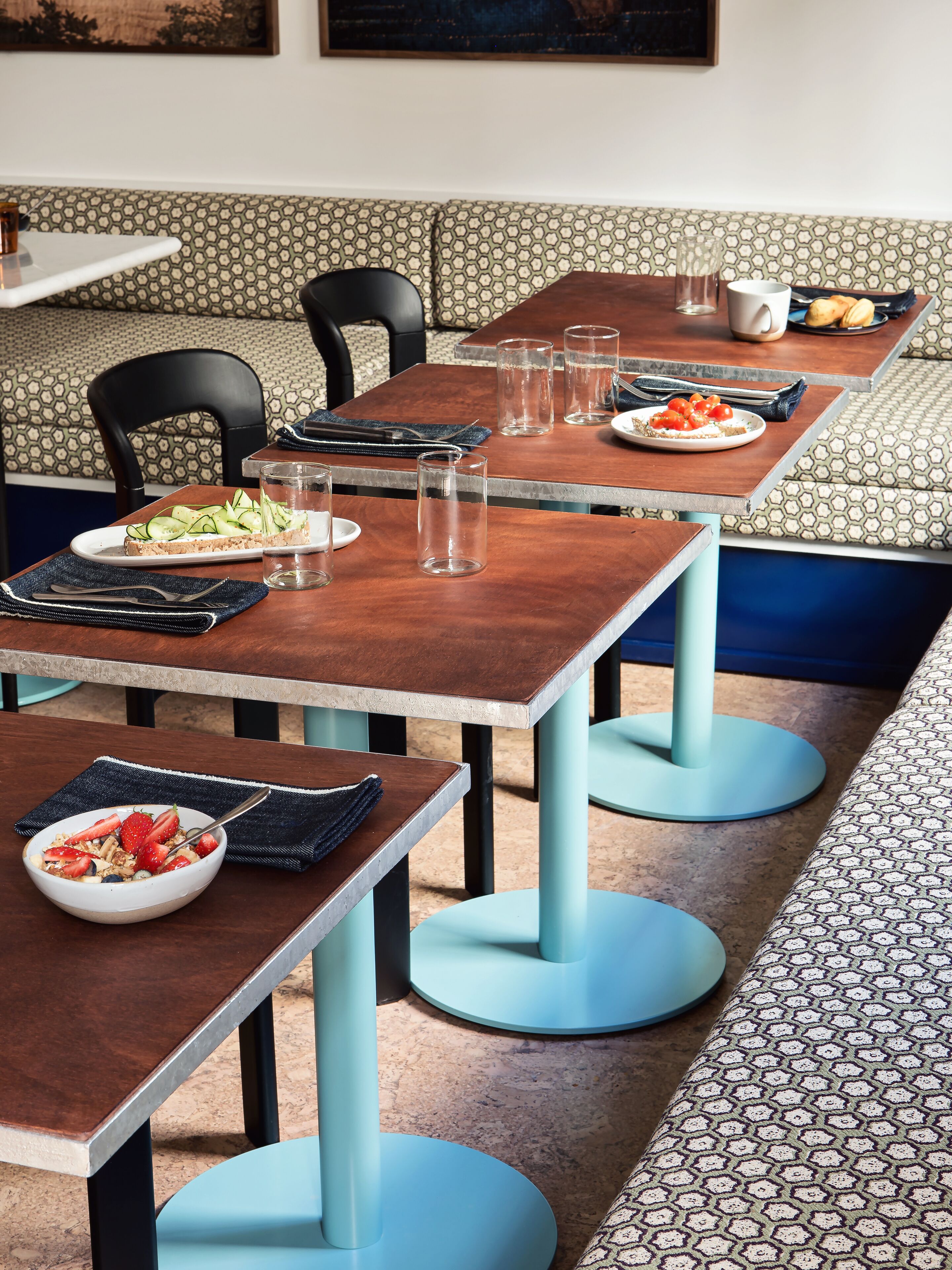 daily full breakfast (eur 20 per person)