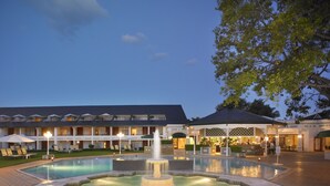 Outdoor pool - Royal Swazi Spa (Lobamba)