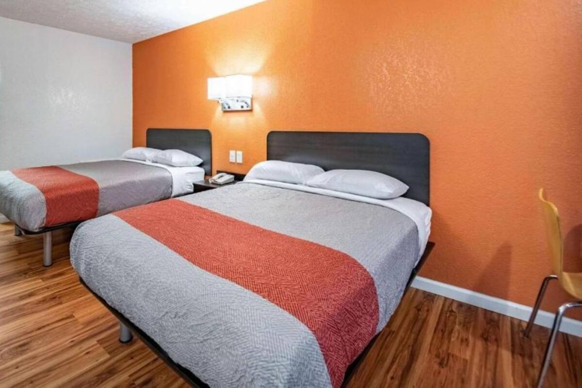 Room, 2 Double Beds, Accessible Bathtub, Smoking