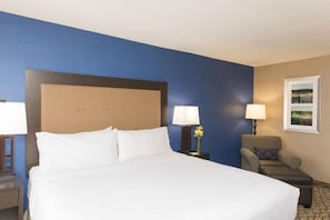 1 bedroom, premium bedding, individually furnished, desk