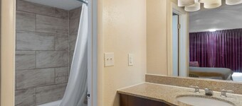 Rodeway Inn Colonial Heights I-95