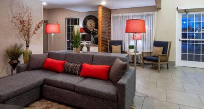 Country Inn & Suites by Radisson, Fargo, ND