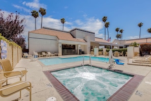 Outdoor pool, sun loungers