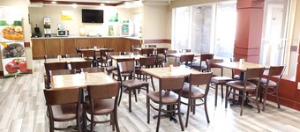 Quality Inn Milwaukee Area