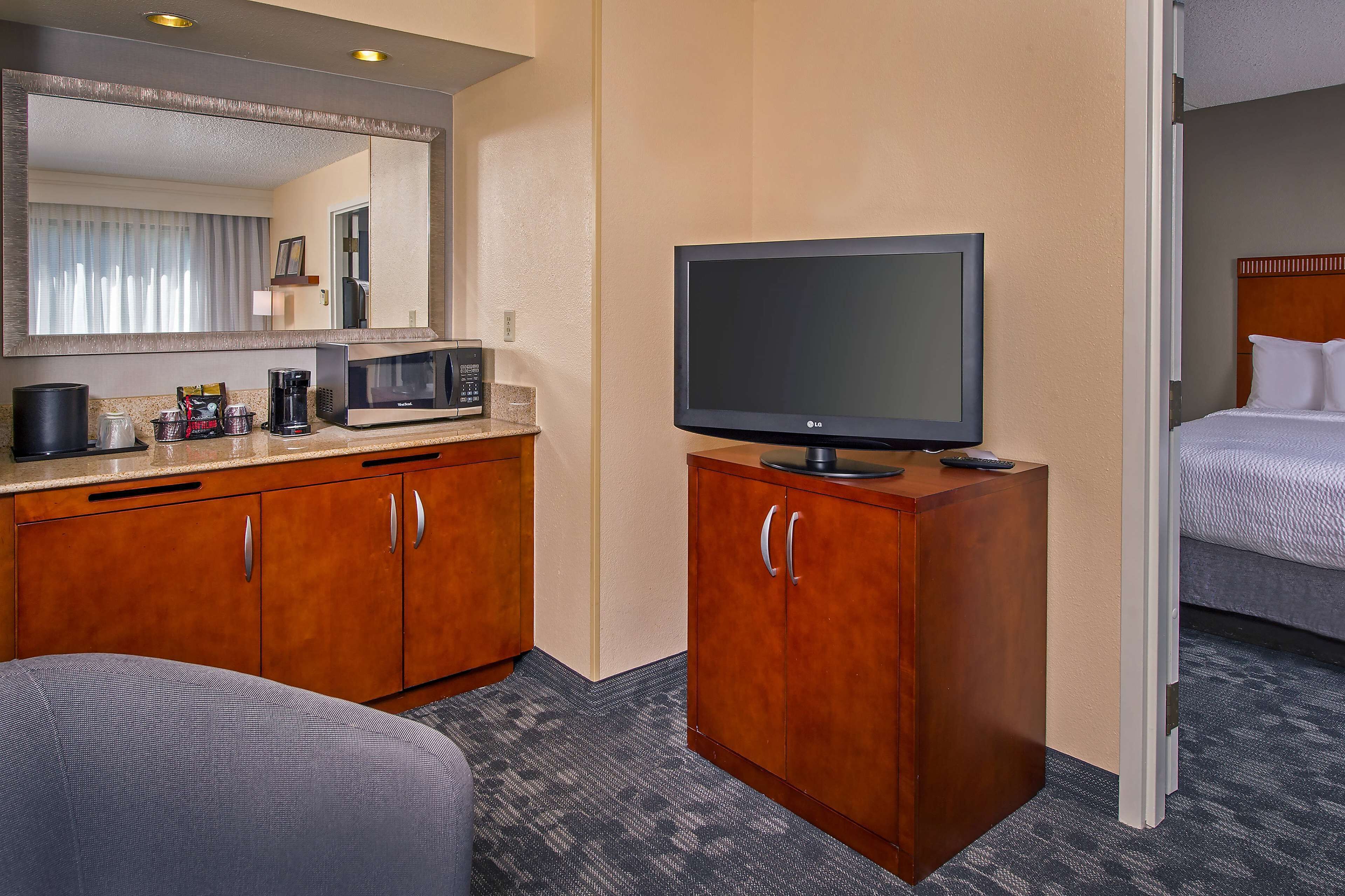 superior suite, multiple beds (one bedroom) | room amenity