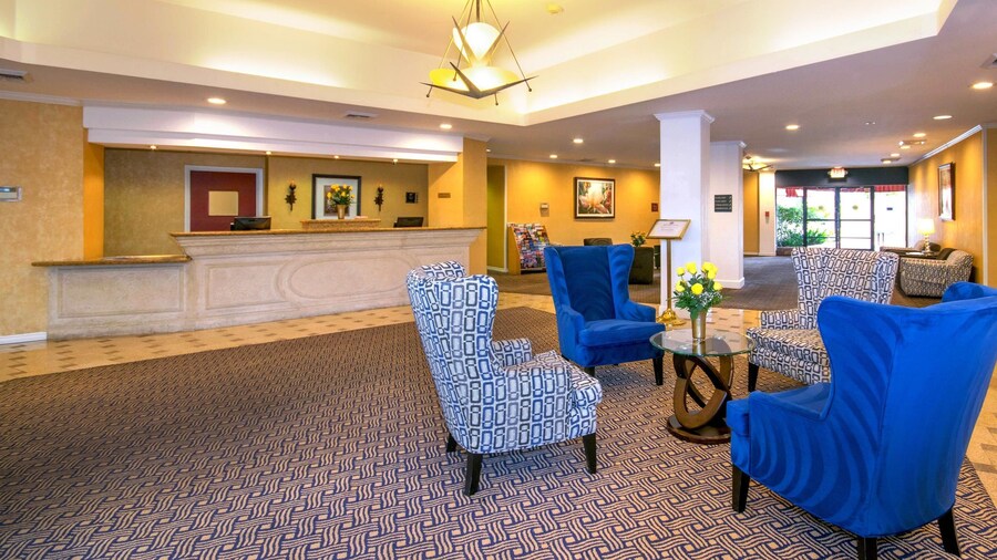Oakland Airport Executive Hotel