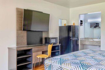 Minibar, kostenloses WLAN, Bettwäsche