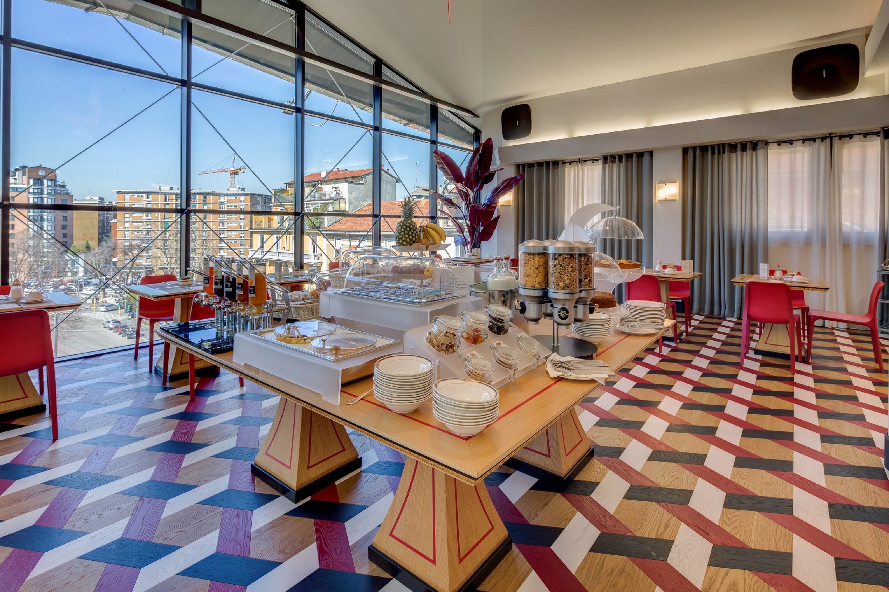 breakfast, lunch, dinner served; italian cuisine