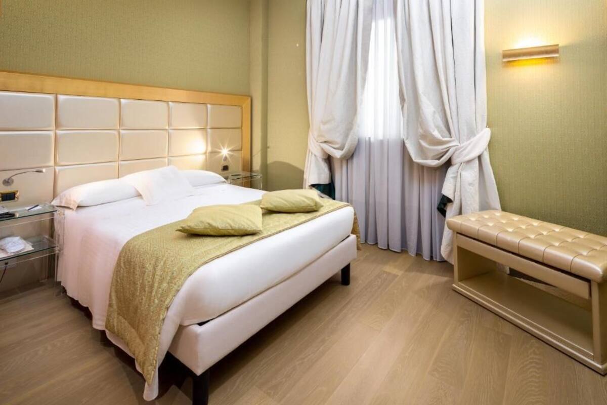 Minibar, in-room safe, desk, blackout curtains