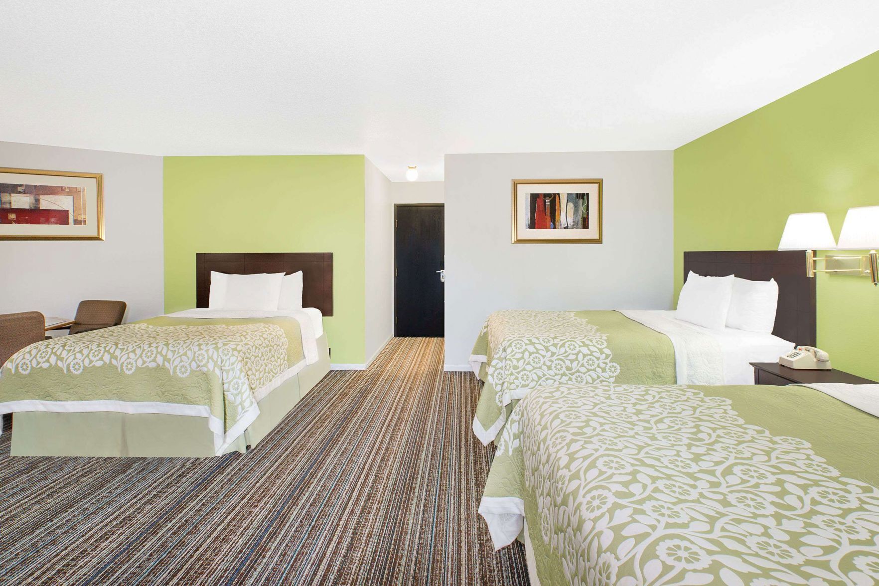 Free cots/infant beds, free WiFi, bed sheets