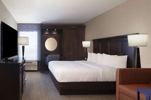 Premium bedding, down comforters, desk, laptop workspace - Hampton Inn Evansville (Evansville)