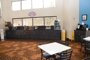 Café da manhã continental grátis todos os dias