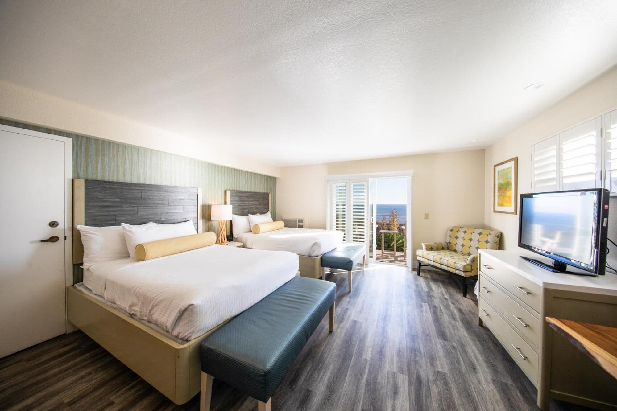 1 bedroom, premium bedding, in-room safe, desk