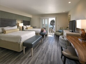 Chambre double (Oceanfront Two) | Literie de qualité, lit avec matelas à plateau-coussin, coffre-fort