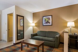 Room, 1 King Bed | Iron/ironing board, free cribs/infant beds, free WiFi, bed sheets