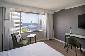 Room, 1 King Bed, River View | Premium bedding, down comforters, pillowtop beds, in-room safe