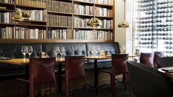 Breakfast, lunch, dinner served; local cuisine