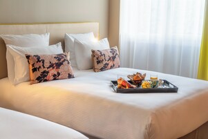 Family Room, 2 Double Beds (Superior) | Premium bedding, down comforters, pillowtop beds, in-room safe