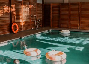 Indoor pool, open 6:30 AM to 10:00 PM, sun loungers