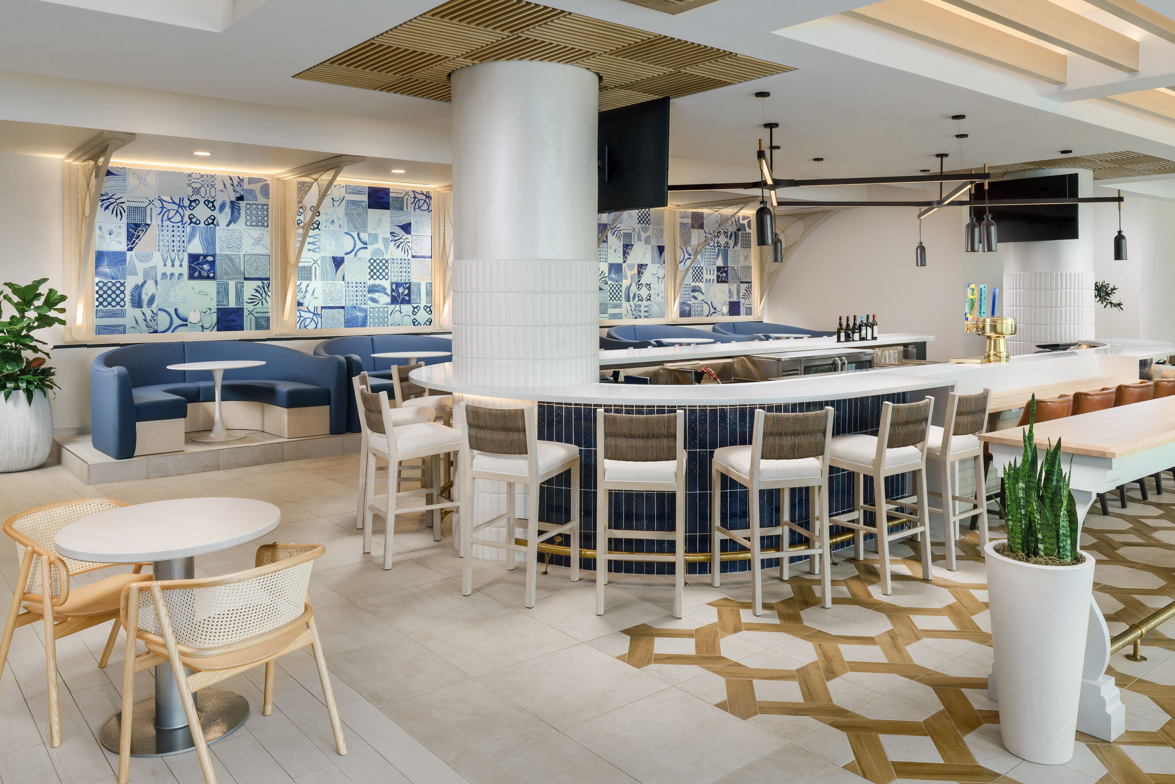 breakfast, lunch, dinner served; pool views