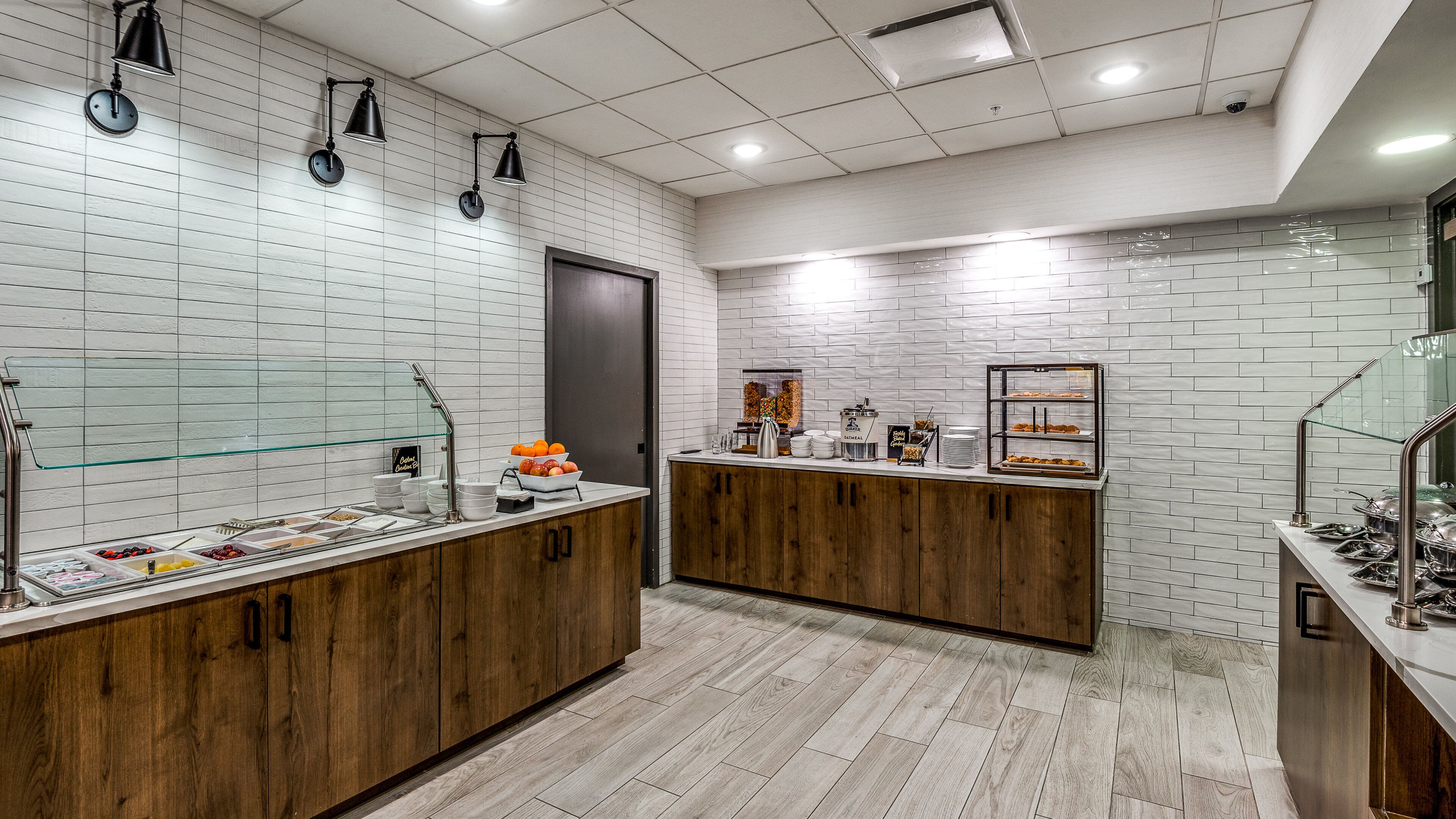 daily buffet breakfast (usd 14.02 per person)