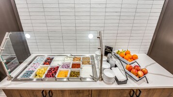 Daily buffet breakfast (USD 16.18 per person)