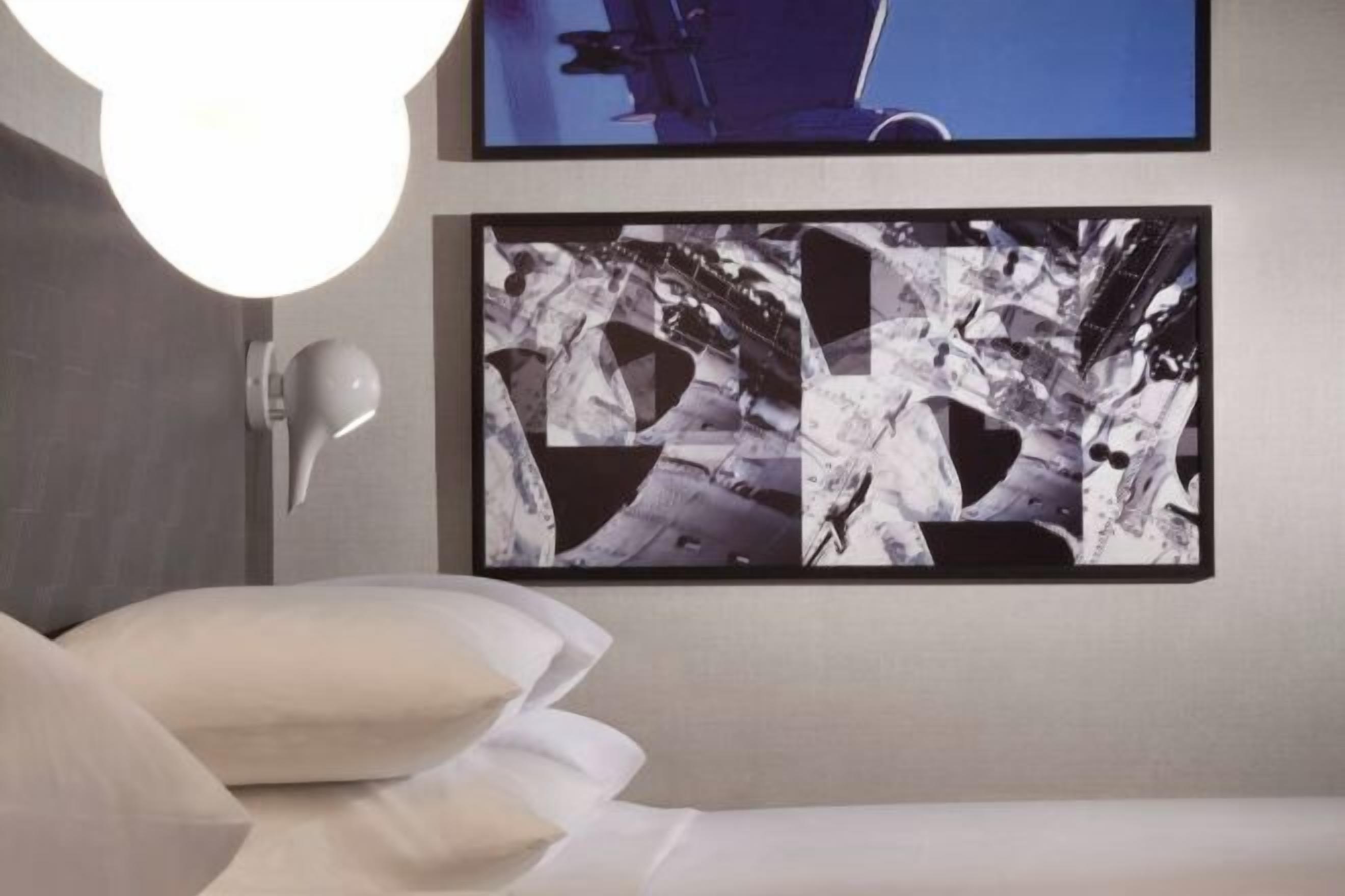 Ropa de cama de alta calidad y camas con pillow-top 