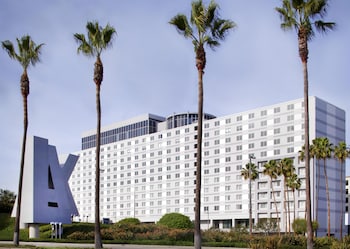 Hyatt Regency Los Angeles International Airport
