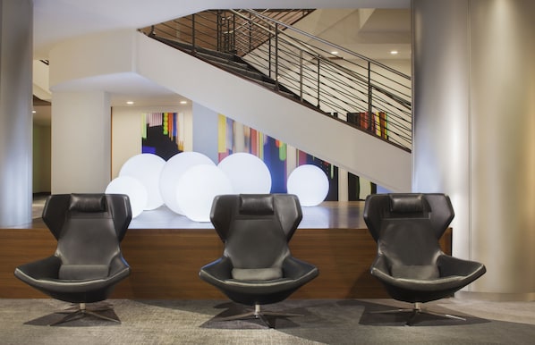 Sala de estar en el lobby