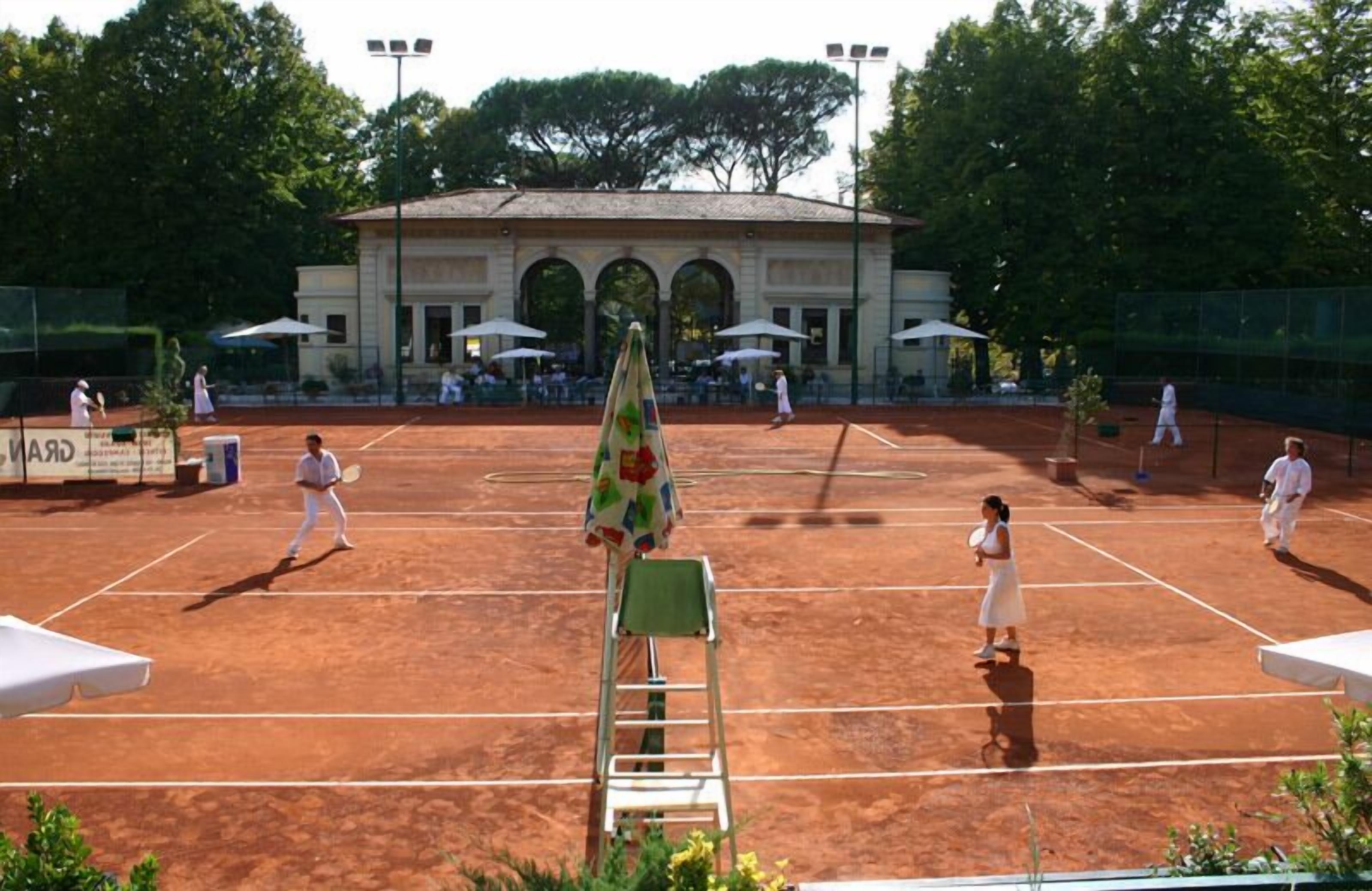 tennis court