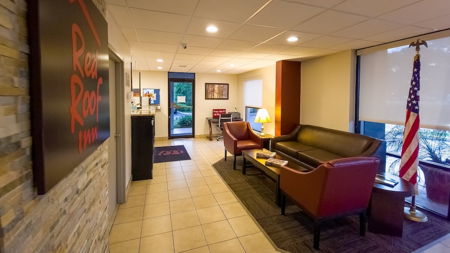 Red Roof Inn Tallahassee East