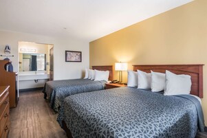 Ropa de cama de alta calidad, colchones Select Comfort y escritorio 