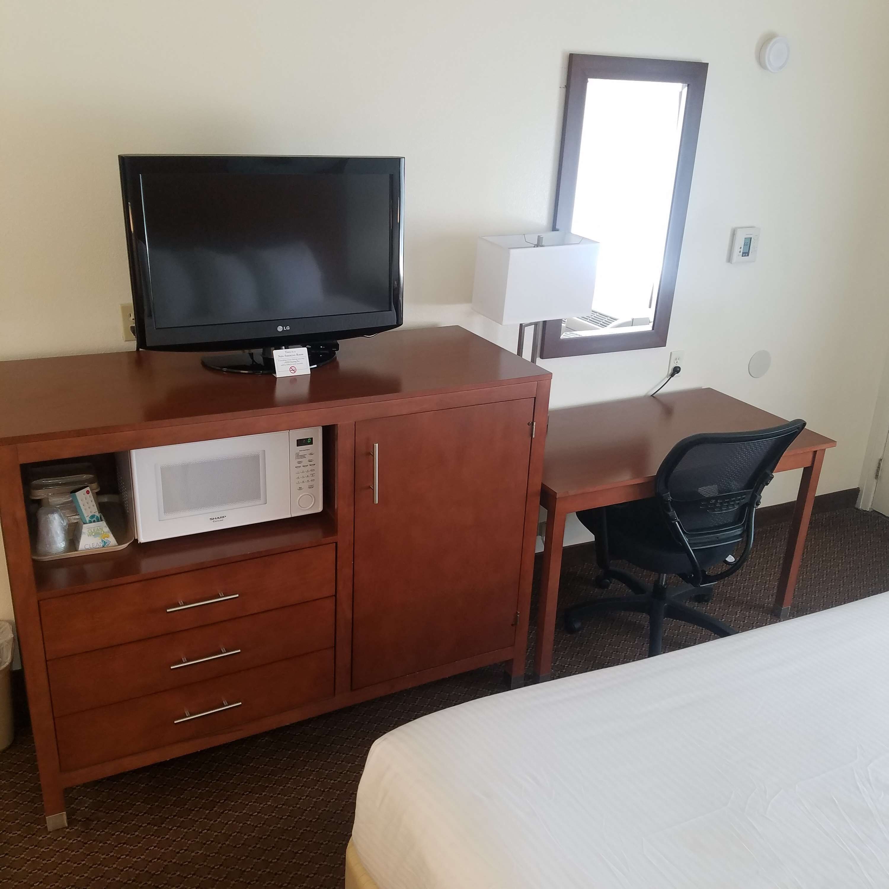 Photo - SureStay Hotel by Best Western Hollister