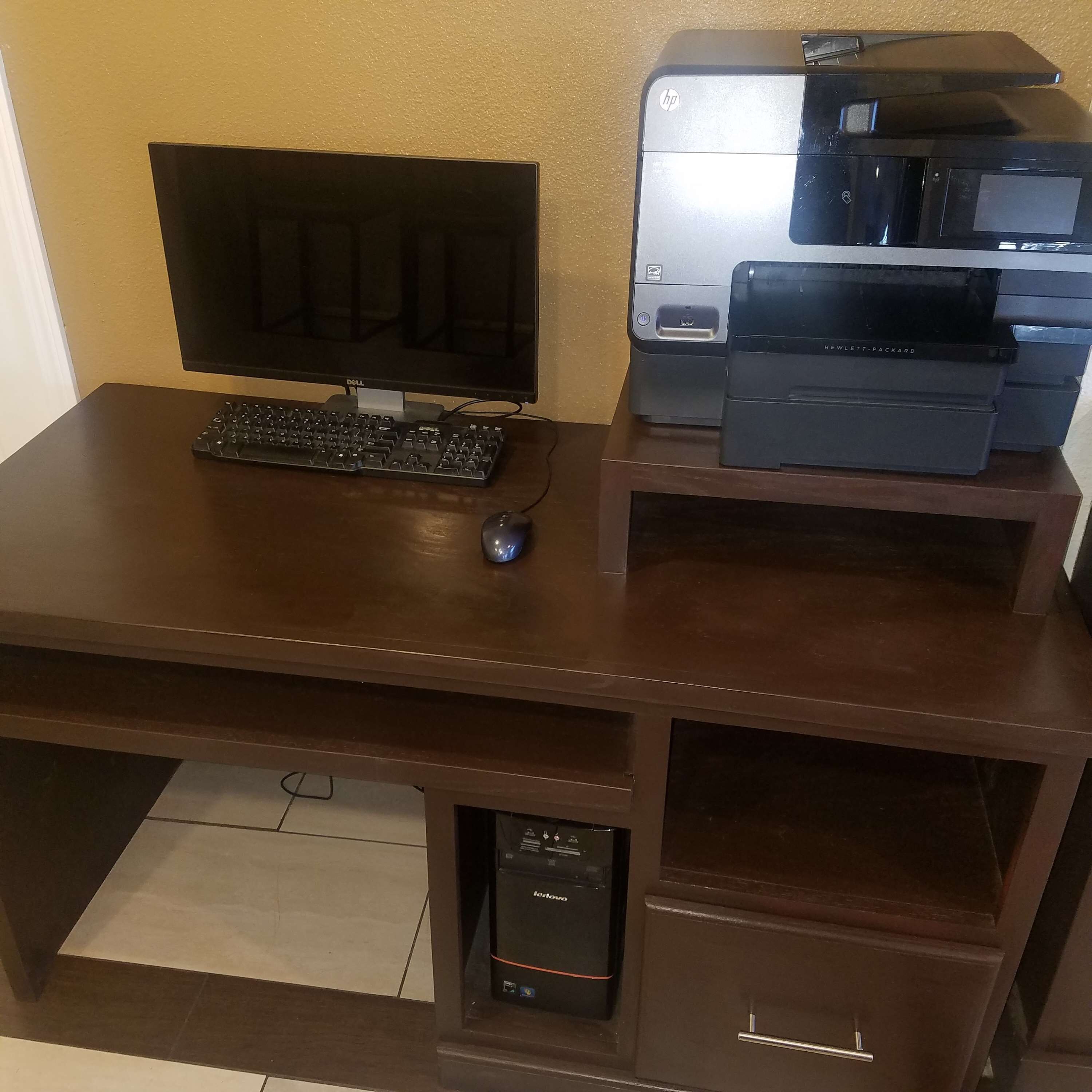 Photo - SureStay Hotel by Best Western Hollister