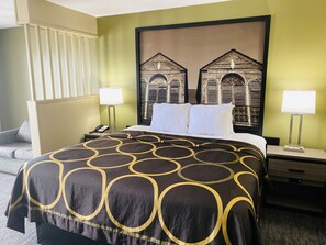 Rom – standard | Safe på rommet, skrivebord, strykejern/-brett og barnesenger (inkludert)