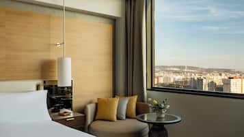 Ropa de cama de alta calidad y minibar